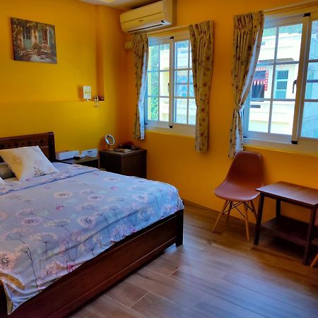 Bed and Breakfast Ellie House Сяолюцю Екстер'єр фото